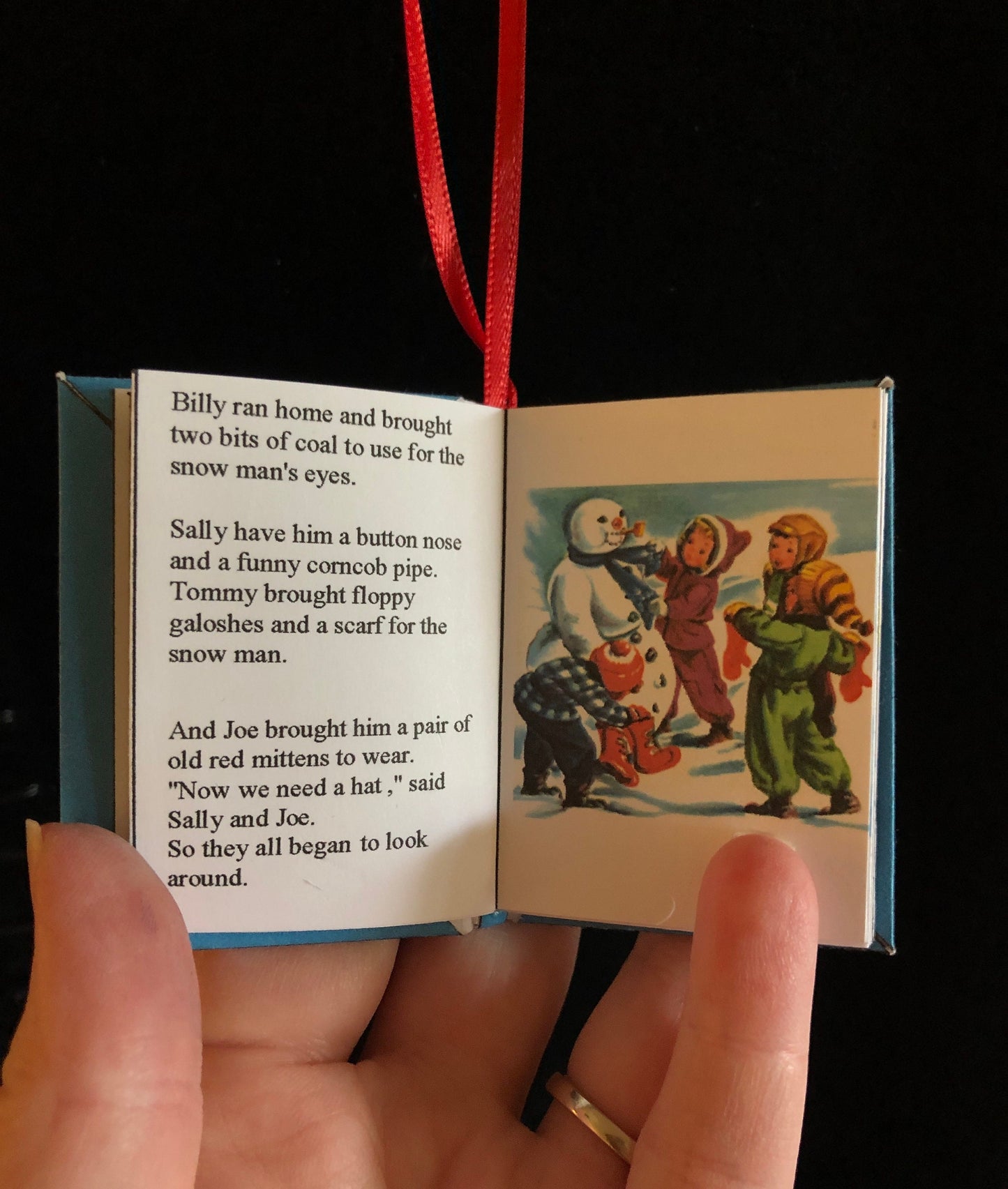 Frosty The Snowman Miniature Book Christmas Ornament