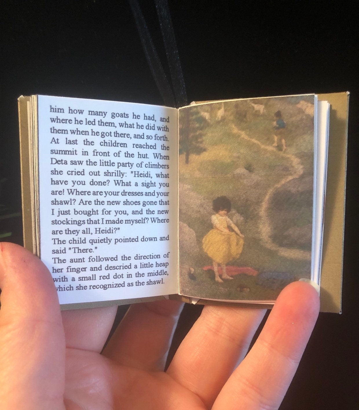 Heidi by Johanna Spyri Miniature Book Christmas Ornament